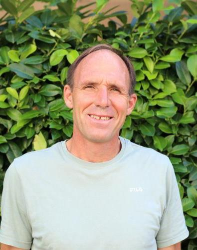 Michael Schneider